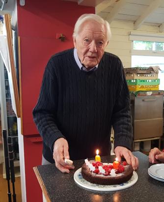 Member Peter's 90th birthday cake at the Club